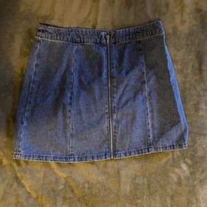 Denim skirt